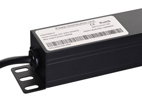 Listwa zasilająca A-LAN PZ081U (8 x UTE; 16 A (3680 W); 1,8m; kolor czarny) Listwa zasilająca A-LAN PZ081U (8 x UTE; 16 A (3680 W); 1,8m; kolor czarny)