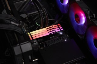 KINGSTON DDR5 32GB 6000MT/s CL30 DIMM (Kit of 2) FURY Beast RGB EXPO