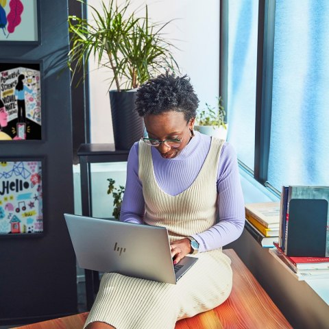 HP ZBook Firefly 14 G11 Ultra 7 165U 14.0"WUXGA IPS 800nits HP Sure View AG 32GB DDR5 5600 SSD1TB Arc Cam 5 MPx 56Wh W11Pro 3Y O