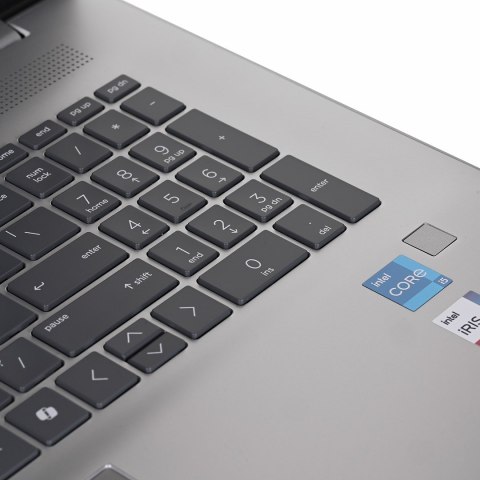 HP 17-CN3068CL i5 1334U 17.3" FHD AG 8GB SSD512 BT BLKB FPR Win11 Silver (REPACK) 2Y