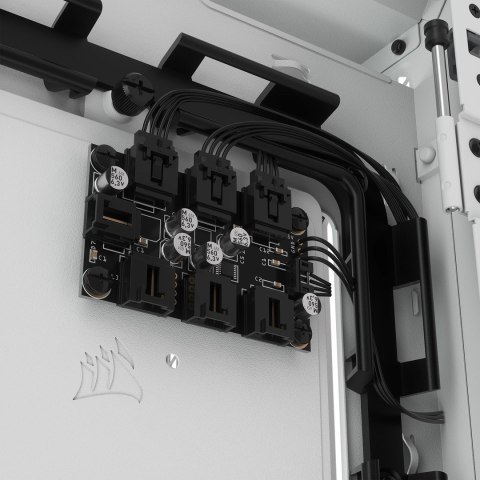 Obudowa Corsair iCUE 5000X RGB Mid-Tower ATX Tempered Glass White (CC-9011213-WW)