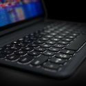 ZAGG Keyboard Pro Keys - obudowa z klawiaturą i uchwytem na Apple Pencil do iPad 10.9" 10G / 11" (A16) (black/gray)