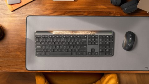 Logitech Signature Slim Solar+ K980 klawiatura Uniwersalne RF Wireless + Bluetooth QWERTY UK międzynarodowy Grafitowy