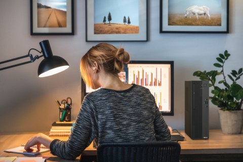 ASUS ExpertCenter P500 SFF P500SV-05210H009X Intel Core 5 210H 16 GB DDR5-SDRAM 512 GB SSD Windows 11 Pro PC Szary