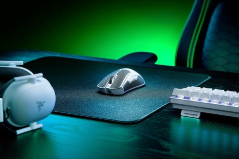 Razer DeathAdder V3 Pro myszka Gaming Po prawej stronie RF Wireless + USB Type-C Optyczny 30000 DPI