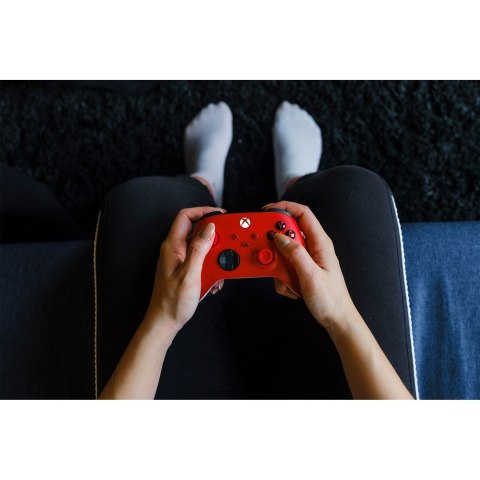 Microsoft Xbox Series Kontroler - Pulsujący czerwon (OUTLET)