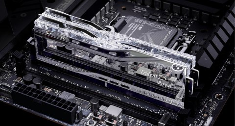 G.SKILL TRIDENT Z5 ROYAL RGB DDR5 2X16GB 6000MHZ CL28 SILVER F5-6000J2836G16GX2-TR5S